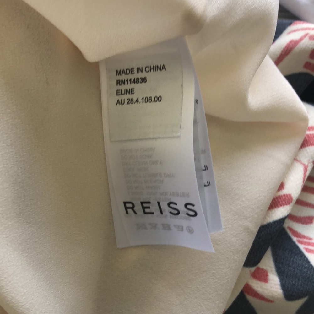 REISS
Eline Spliced Printed Skirt Size 6 - Picture 9 of 10
